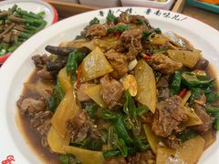 -鲁南仔·滕州炒鸡(经三路店)