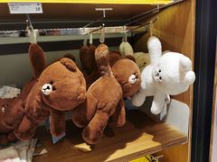 -LINE FRIENDS Garosu-gil Flagship Store