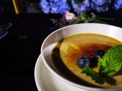 蓝莓焦糖布丁-杭州西子湖四季酒店·金沙厅