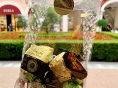 -VENCHI 闻绮(上海佛罗伦萨小镇店)