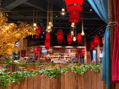 -老滇山寨•云南特色菜•地方菜•民族风情歌舞表演(金碧店)