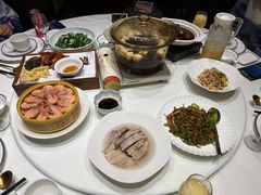-梅花香里大酒店(郁金香路店)