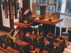-星巴克臻选(周浦万达店)