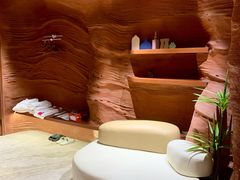 -幸栖洞穴设计酒店(成都春熙路店)