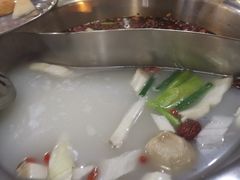 -尚品海鲜肥牛自助火锅(湖明店)