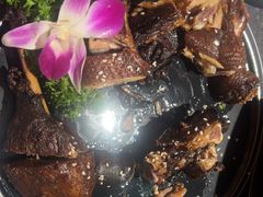 -小饕荟雅安贡椒鱼鲜馆(广福桥店)