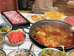 -旧街市鲜货老火锅(大光路店)