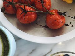 班尼迪克红菜头熏鲑鱼可乐饼-The Rug Cafe(王府中环店)