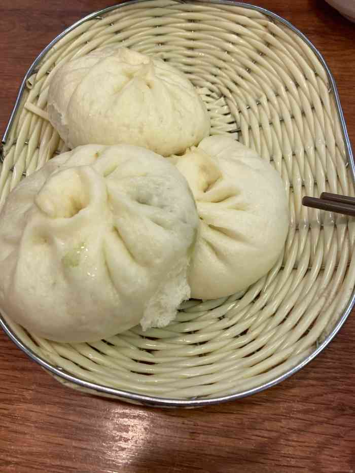 圆笼东坡肉包(建国路店)