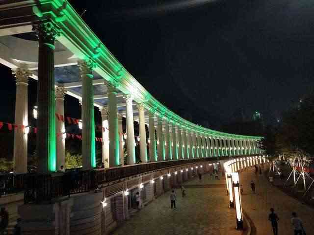 沙井中心公园-"沙井市民广场终于对外开放了,之前还不知道.