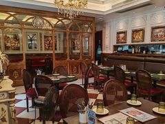 -秘密旅行Bonjour(黑金冠 江南西店)