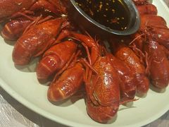 -巴厘龙虾·榜首油焖大虾(音乐学院·沿江酒馆店)