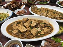 -乔家小院•本地小海鲜•非遗驴肉(万年泉路店)