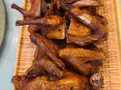 -五谷芳乳鸽王(梅沙老店)