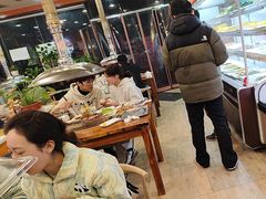 -哈尔滨小酒馆·鲜肉现穿自助烧烤(康新花园店)
