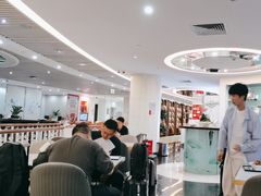 -南航明珠v2头等舱公务舱休息室