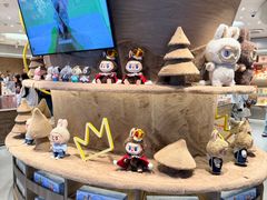 -泡泡玛特POPMART(国金街店)