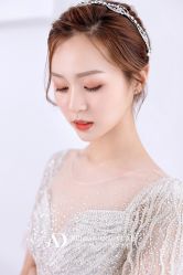 -艾朵婚纱