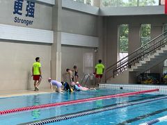 -奥冠体育华师附中恒温游泳馆