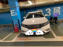 -上海来福士广场-停车场