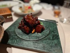 苹果木烟熏小牛肉-三利音·东方司宴(外滩店)