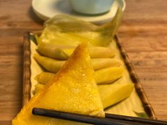 玉米粑粑-缘生态云南菜·野生菌庭院餐厅(华侨城店)
