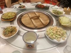 -人民公社铁锅炖·东北菜(卫国道店)