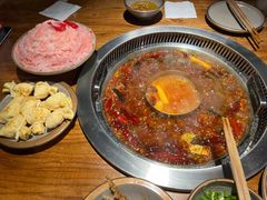 -城墙拐拐火锅(三峡广场黑金冠店)