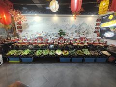 -德彪酒馆围炉串串