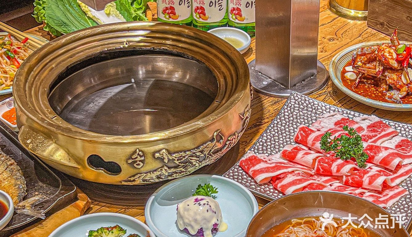 沈阳这家烤肉+鳗鱼焦焦脆脆❗俩人吃到撑