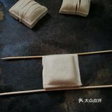 回味儿时街头小吃~香辣兰花干