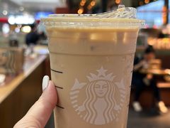 -星巴克(上海虹桥站2A检票口)