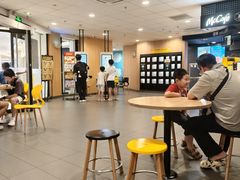 -麦当劳(民盈·国贸城店)