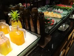 -领鲜活海鲜榴莲自助火锅(东门店)