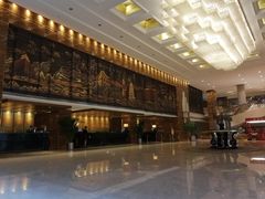 -西安唐隆国际酒店(大雁塔大唐不夜城店)