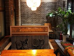 -苹果树下艺术餐厅(宋庄店)