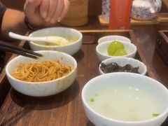-蟹上黄·蟹黄面·江南糖水(人民广场店)