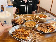 -乐兔串工坊·炖肠(万达店)