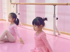 -桃子公主舞蹈培训(万柳校区)