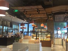 -Dough&Joe团憩(瑞虹天地月亮湾店)