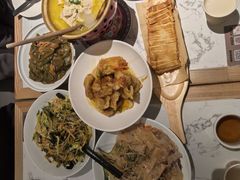 -关东小磨东北菜(漕河泾印象城店)