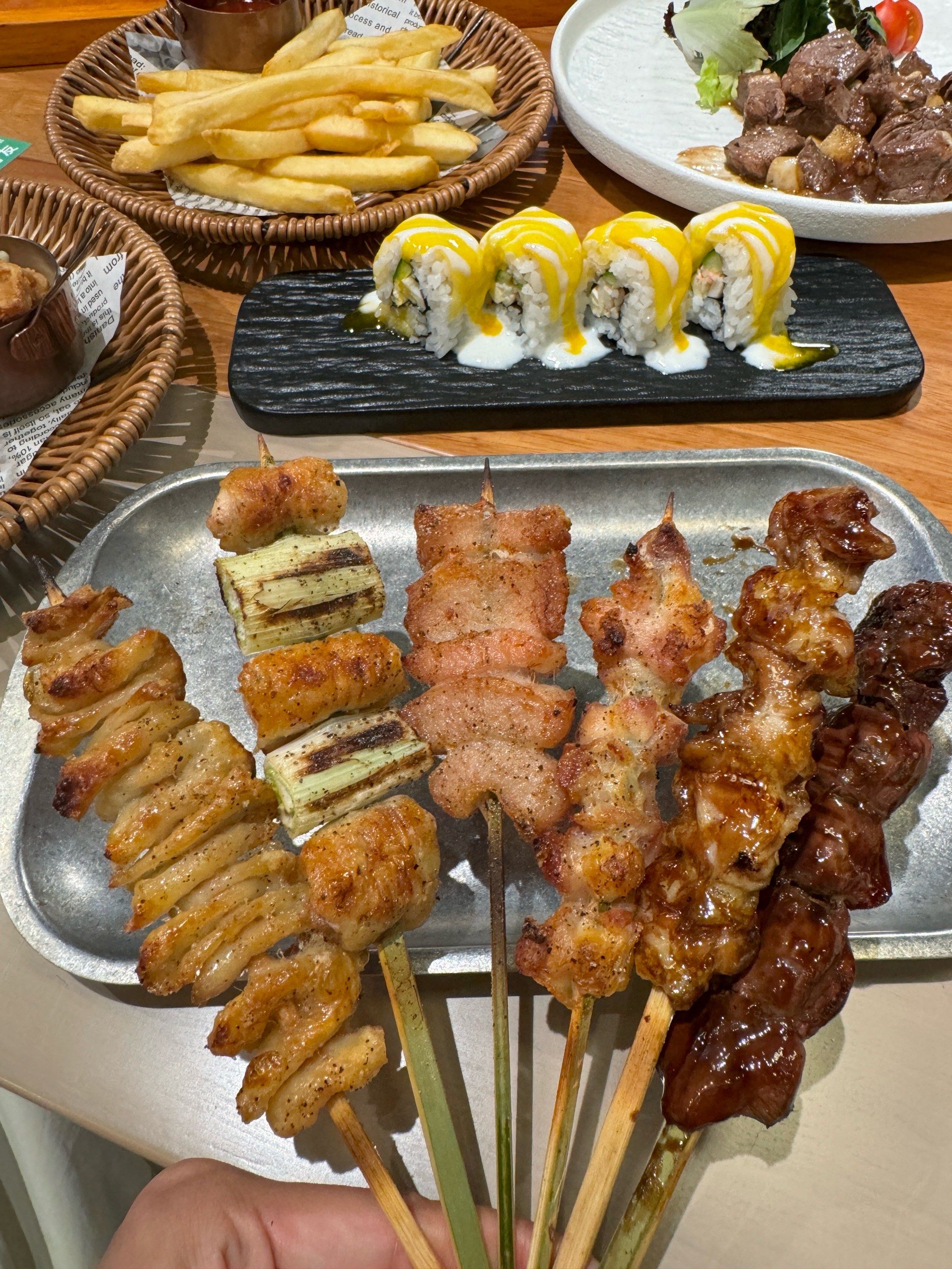 冲着他家精酿来的,有好多种口味,名字也很好听,喜马拉雅,勃艮第女公爵