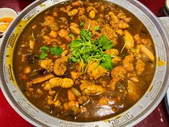 -鸿亨泰杂鱼馆(港馨家园店)