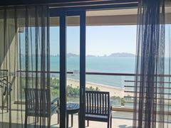 -三亚湾海居铂尔曼度假酒店