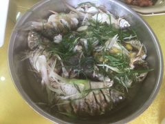 -巨元河鲜酒楼·清远特色菜名店(英德店)