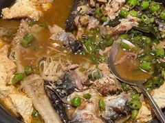 -探鱼·鲜青椒爽麻烤鱼(银泰城店)