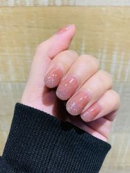 -甲骨文美甲美睫美容化妆