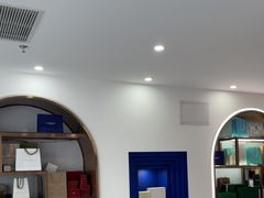 -聚云奢二手奢侈品黄金手表包包回收·中古店(三里屯总店)