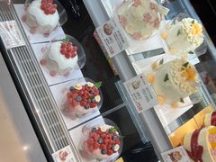 -花花卷卷·鲜食蛋糕(静安久光百货店)