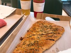 -奈雪的茶(佛山顺德美的悦然广场店)